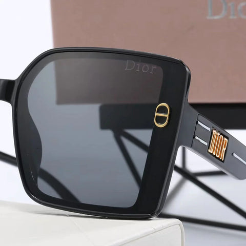 6-color fashion CD letter temple stripe sunglasses